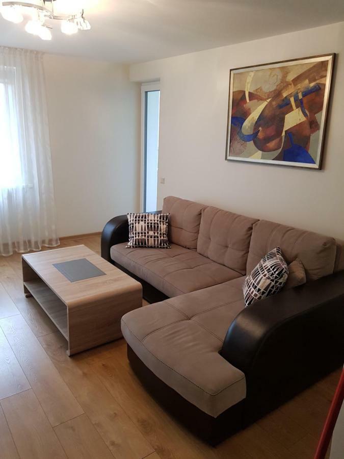 Neringa Apartments クライペダ エクステリア 写真